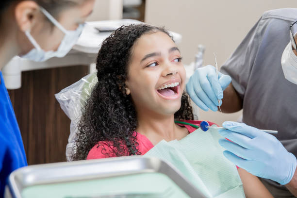Best Urgent Dental Care in Valmeyer, IL
